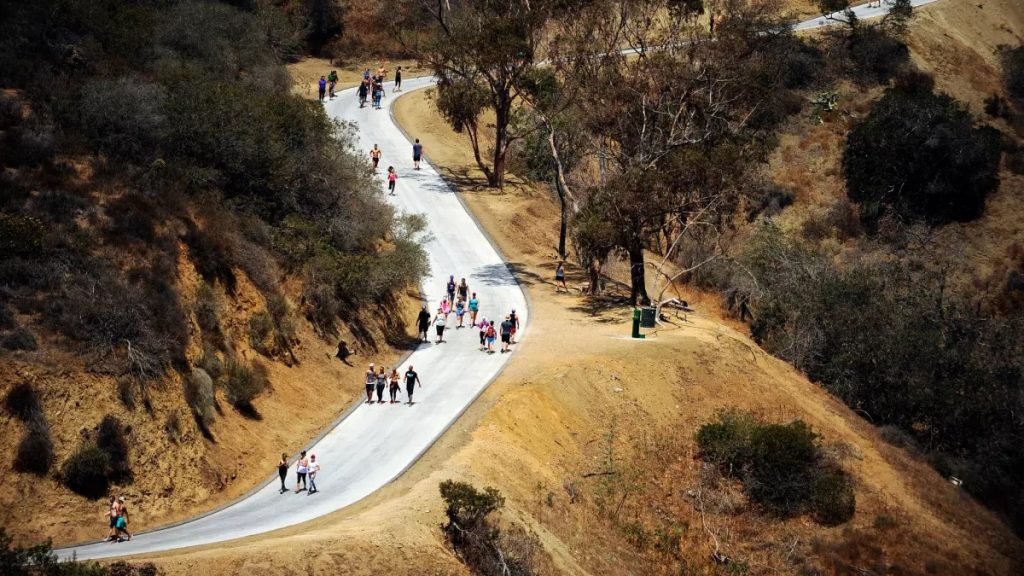 5 stunning winter hikes in Los Angeles-Runyon Canyon Loop